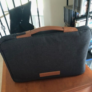 HP Envy Urban Laptop Sleeve